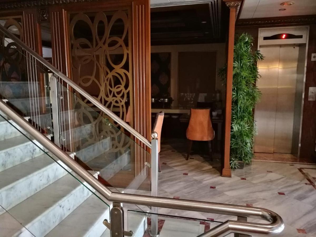 Regency Inn Hotel Лахор Экстерьер фото