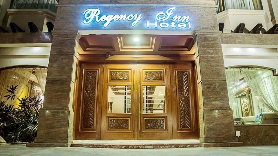Regency Inn Hotel Лахор Экстерьер фото