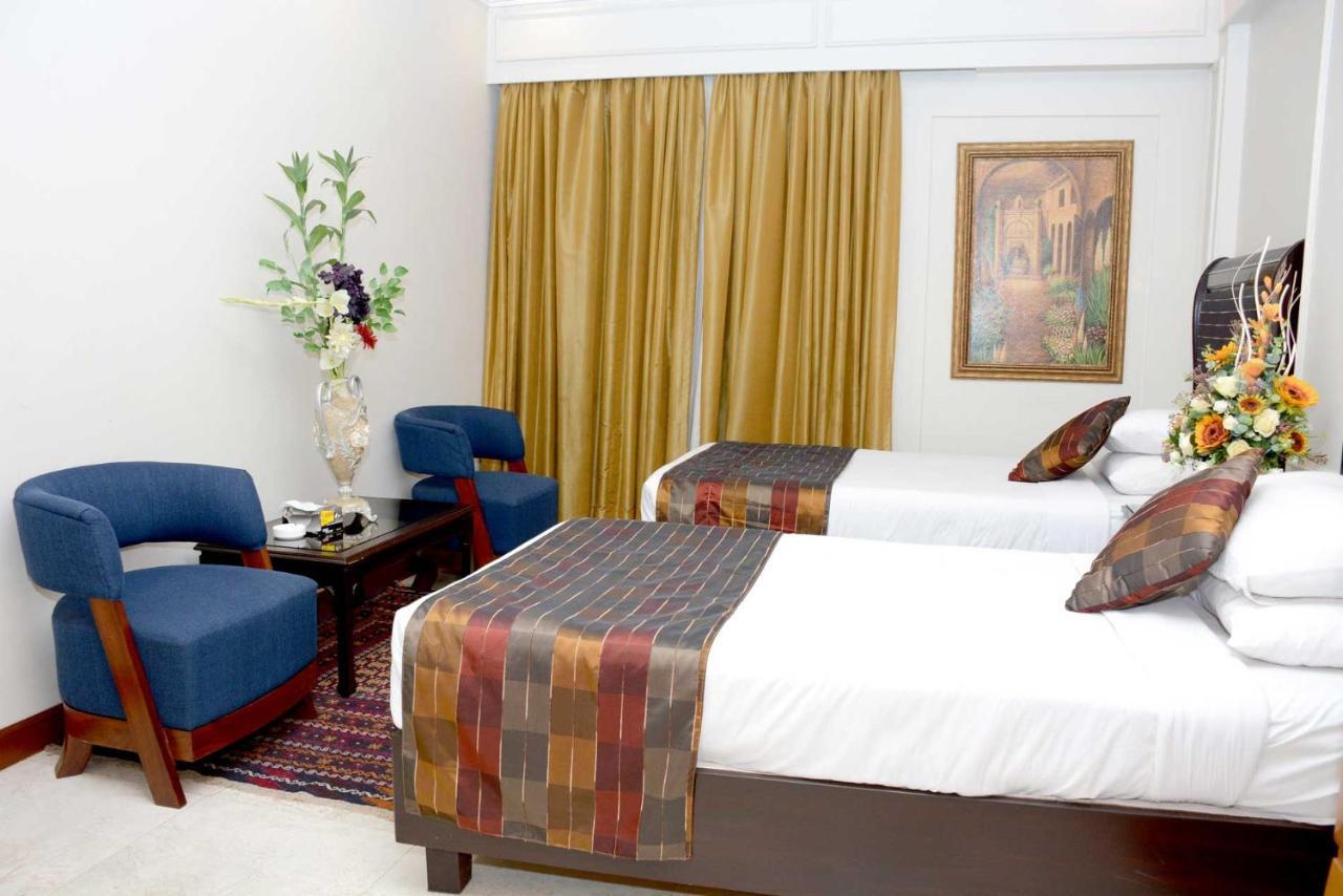 Regency Inn Hotel Лахор Экстерьер фото